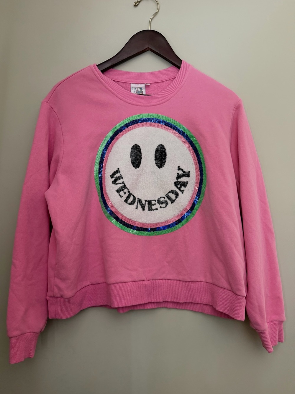 Queen of Sparkles | Wednesday Smiley Sweatshirt | XS